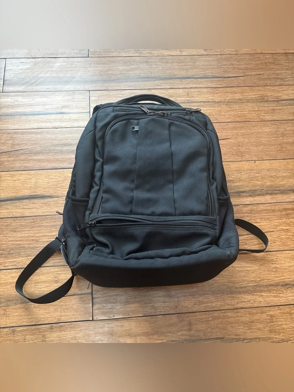 Brenthaven Black Solid Laptop Backpack, Padded Compartment, Adjustable Straps